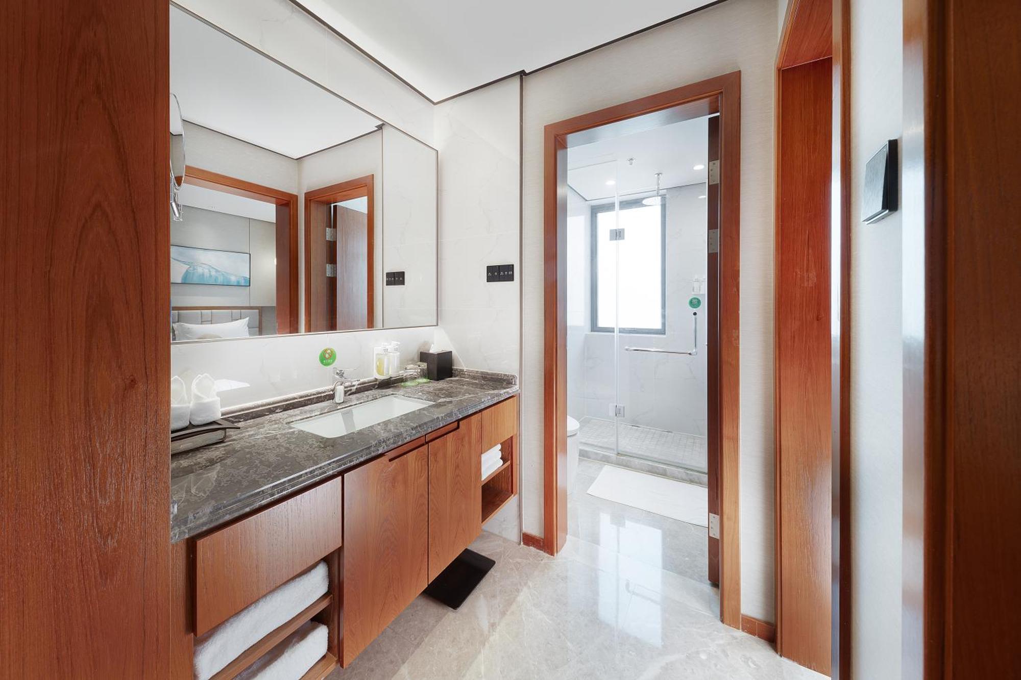 Holiday Inn Suites Xi'An High-Tech Zone By Ihg Bagian luar foto