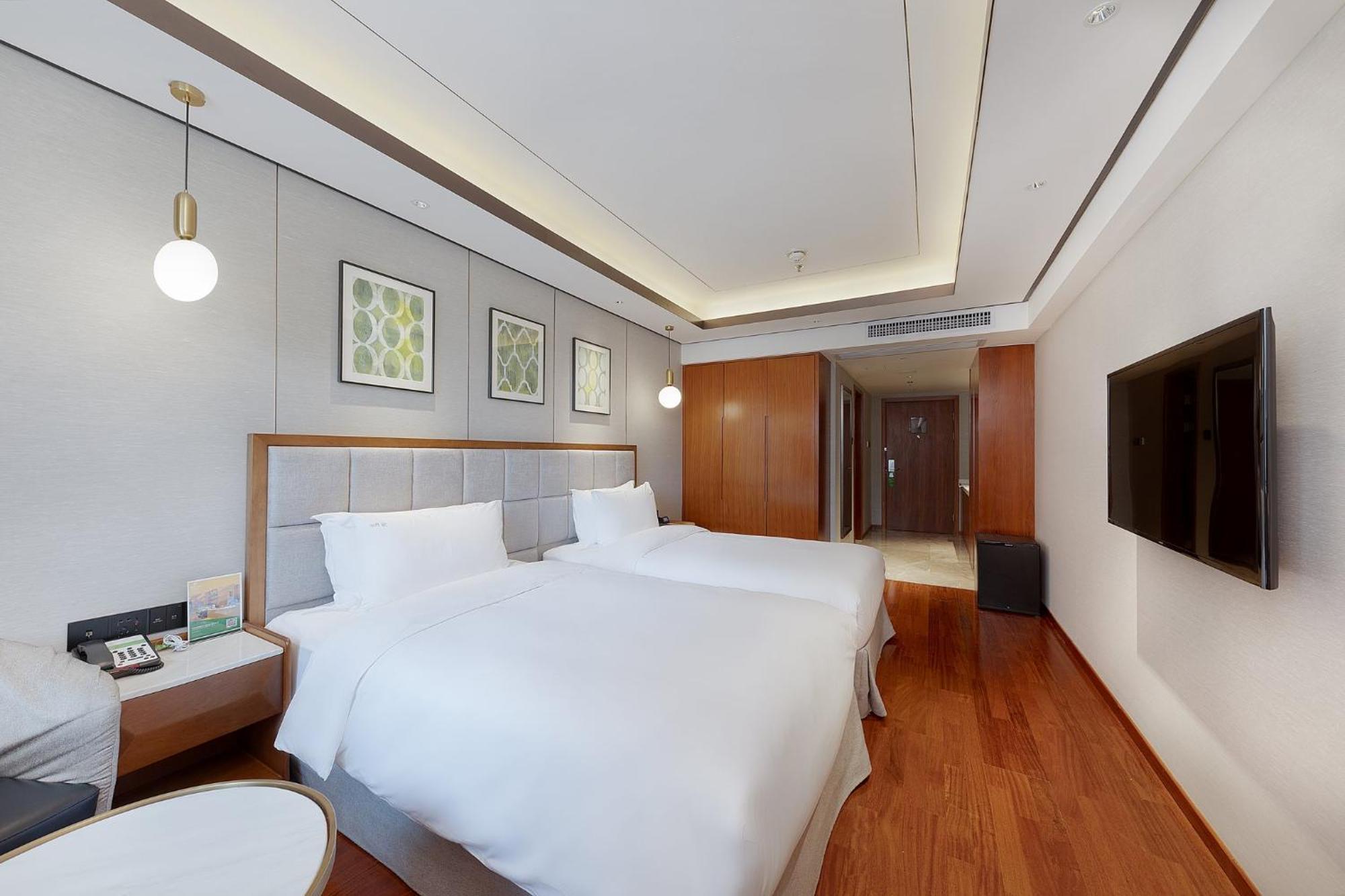 Holiday Inn Suites Xi'An High-Tech Zone By Ihg Bagian luar foto